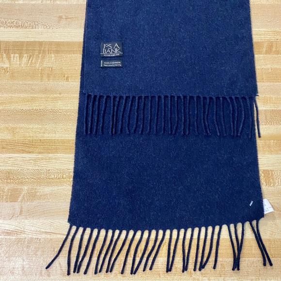 Jos. A. Bank Cashmere Scarf - Picture 4 of 6